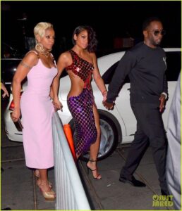 This picture always bothered me! 🥺  The way they are holding her hands like she was either drugged or going to run away.  I know the rabbit hole for Diddy runs deep but it looks like Mary J. Blige may have more to do with this entire situation than we can even imagine!   Allegedly! 🙄