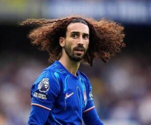 Marc Cucurella 🗣️: "Last season, they wanted to sell me to Manchester United. I told my wife I’d rather be benched in Chelsea's reserves than play in Manchester. No disrespect to them, but I bleed blue through and through."